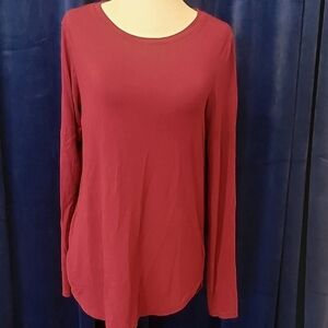 Tahari Maroon Long Sleeve Relaxed Tunic